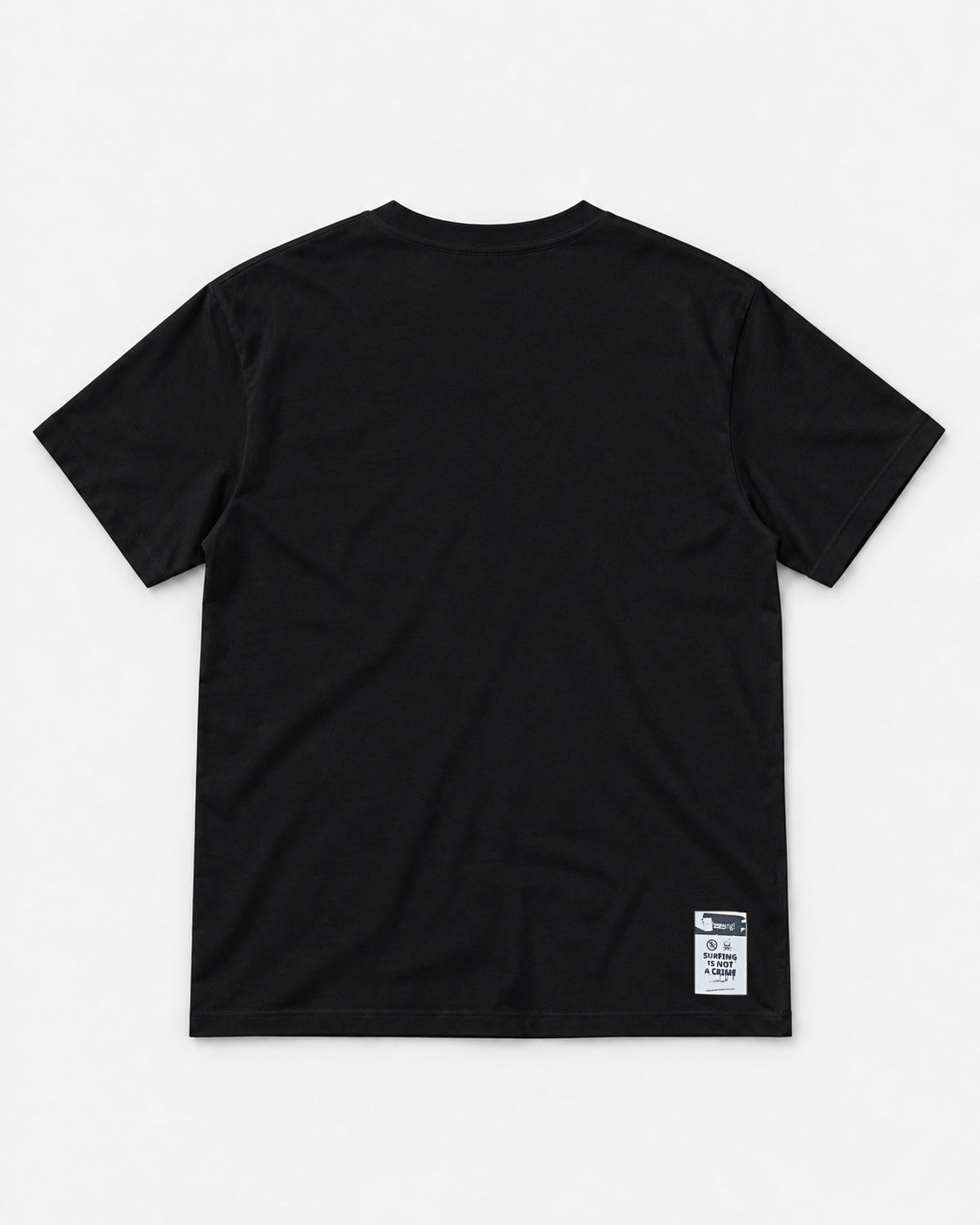 Surfing Is Not a Crime - Black Label Heavy T-Shirt